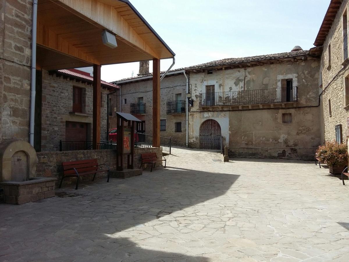 Undués-Pintano Hospederia Prepirineo酒店 外观 照片